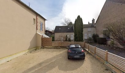 SAS égoïne, Architecte à Henrichemont