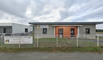 Tholia, Architecte à Maulévrier