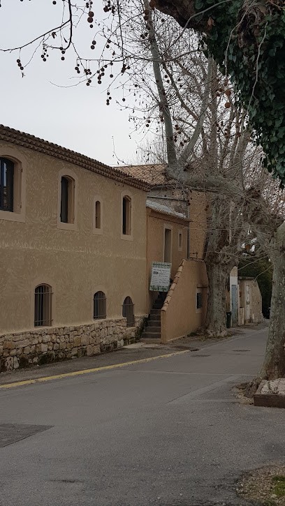 IDEO architecture & Eric POULOU Architecte DPLG, Architecte à Maussane-les-Alpilles