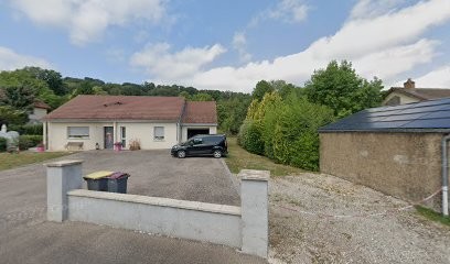 May Albert, Architecte à Scey-sur-Saône-et-Saint-Albin