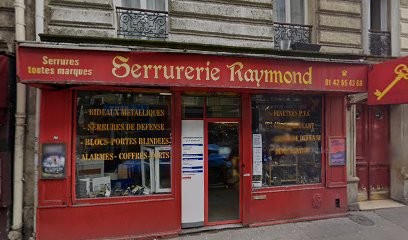 Collins Mani Anna Kathleen, Architecte à Paris 18