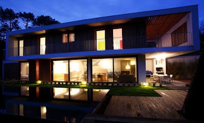 MAAD Architectes, Architecte à Saint-Pantaléon-de-Larche