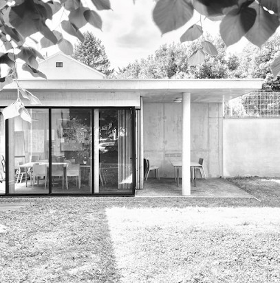 QUI PLUS EST Architectes Urbanistes, Architecte à Champagne-au-Mont-d'Or