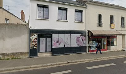 B.e.-a.u.a., Architecte à Tours