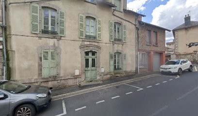 Pierre Valent Architecte, Architecte à Arpajon-sur-Cère