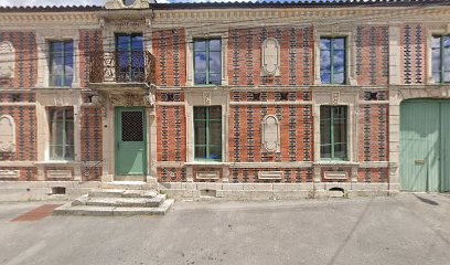 Taron Eric, Architecte à La Neuville-au-Pont