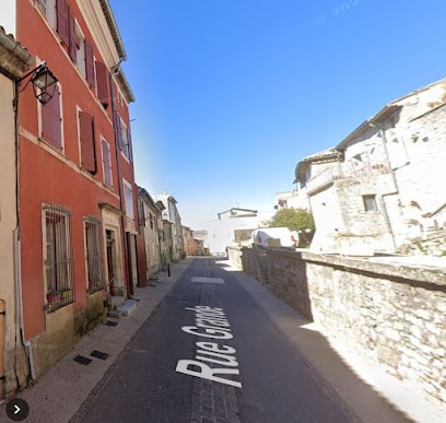 Granier Magali, Architecte à Saint-Michel-l'Observatoire