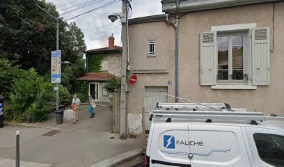 TREBIGNAUD Jean-Pierre Architecte, Architecte à Oullins