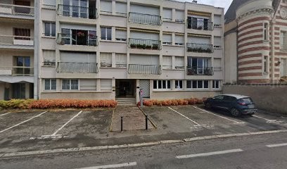 Deborne Michel, Architecte à Laval