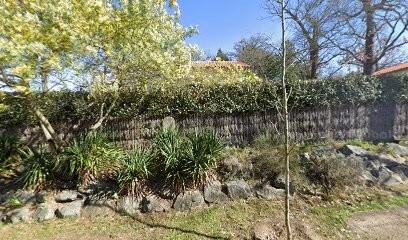 Gilbert Loux Architecte, Architecte à Royan