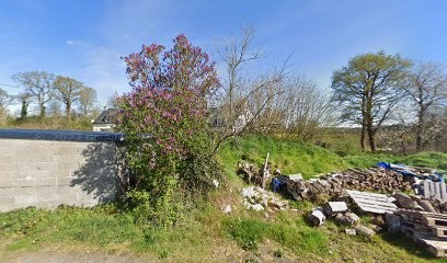 Smith Jeremy, Architecte à Pabu