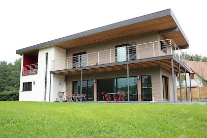 Batiplus, Architecte à Péron