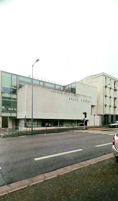 Espace Municipal Andre Parent, Architecte à Anzin