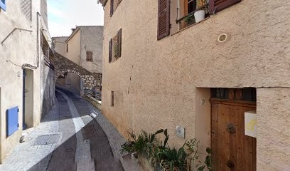 Architecte DPLG Frédéric Poulat, Architecte au Revest-les-Eaux