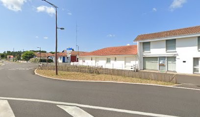Chivaley Francis, Architecte à Pontenx-les-Forges