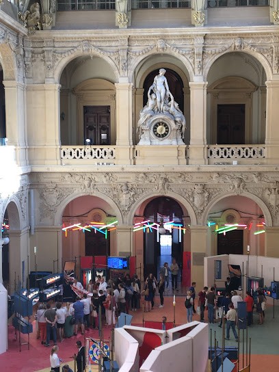 HORS LES MURS ARCHITECTURE, Architecte à Lyon 03