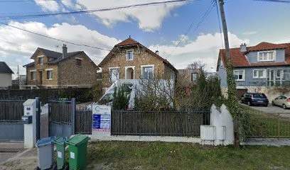 Imaginario Colectivo Architecture, Architecte au Mesnil-Saint-Denis