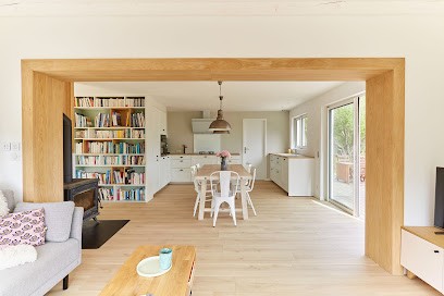 Turtle Architecture, Architecte à Venelles