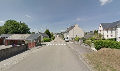 Mahe Maryse, Architecte à La Feuillée