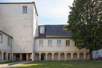 Conseil Régional de l'Ordre des architectes d'Ile-de-France, Architecte à Paris 10