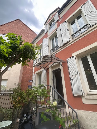 Bjarnason Fridrik Pierre, Architecte à Sceaux