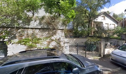 A.C.U.A (Atelier De Construction D'Urbanisme Et D'Architecture), Architecte à Élancourt